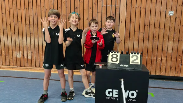 2. Schülermannschaft fährt 2 weitere Siege ein