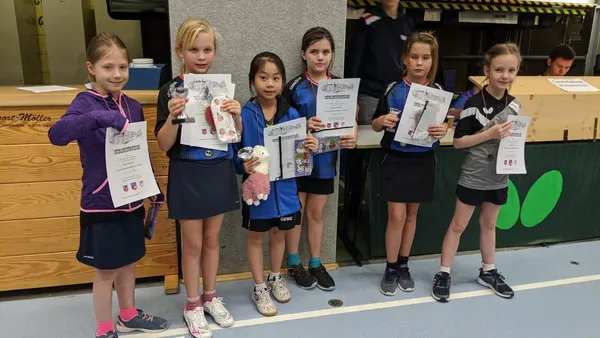 Mara spielt Winterturnier